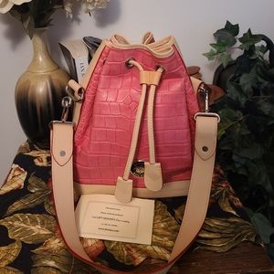🌸🌷 SOLD SOLD Dooney Bucket bag Pink Croco 🌸🌷